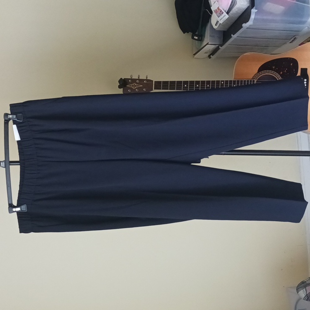 Woman's plus size pants 👌